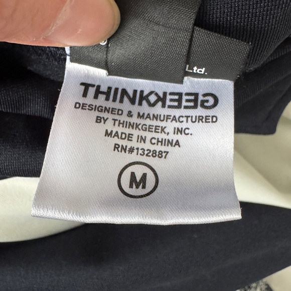 Think Geek - REVERSIBLE BLUE & OFF WHITE STAR WARS HAN SOLO ZIPPED JACKET - Picture 15 of 15